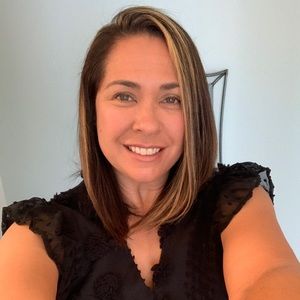 Meet your Posher, Emilie